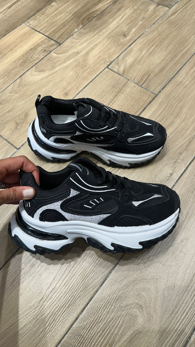 LEVH - Sneakers Beste - NERO