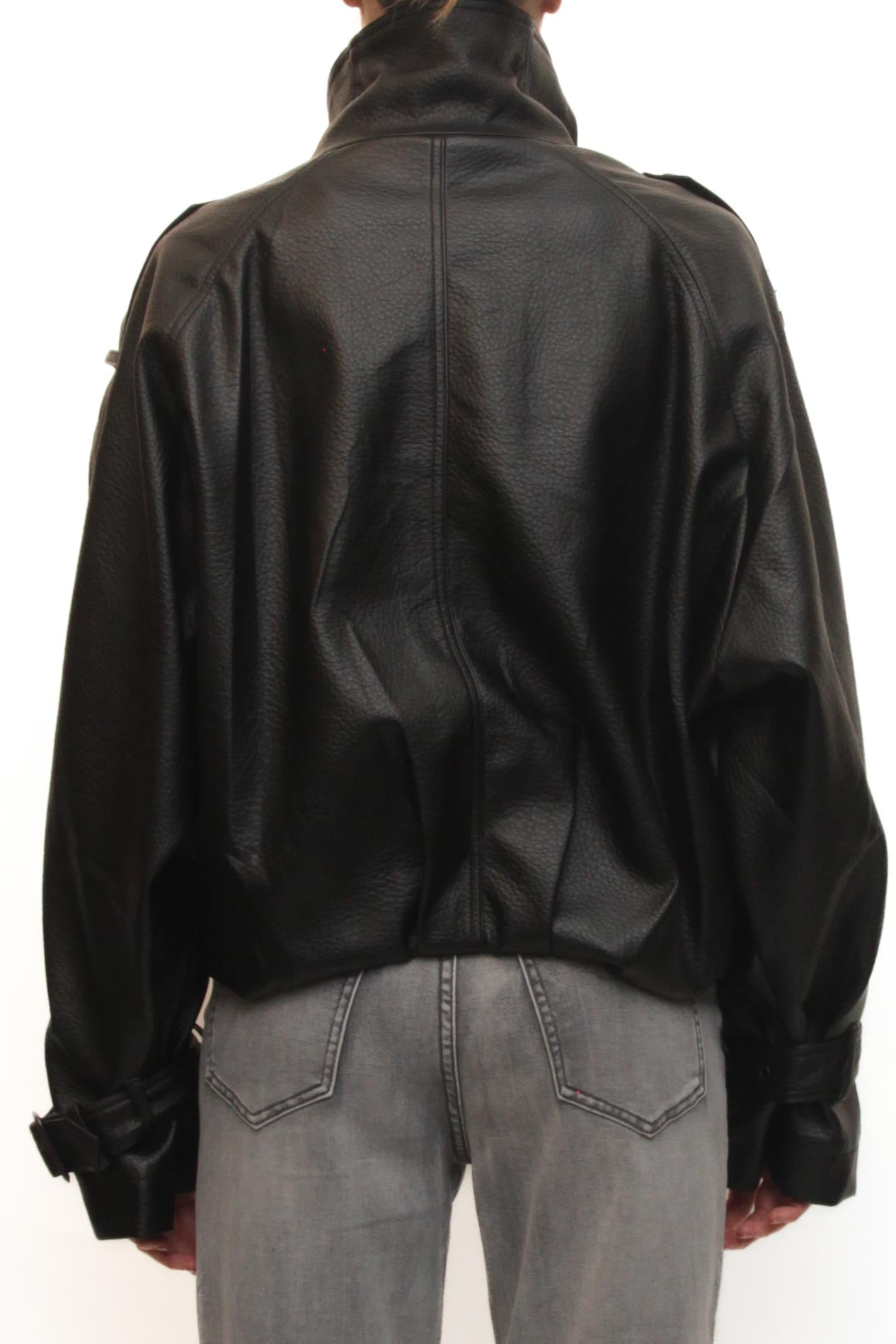 LEVH - Bomber Burgas - NERO