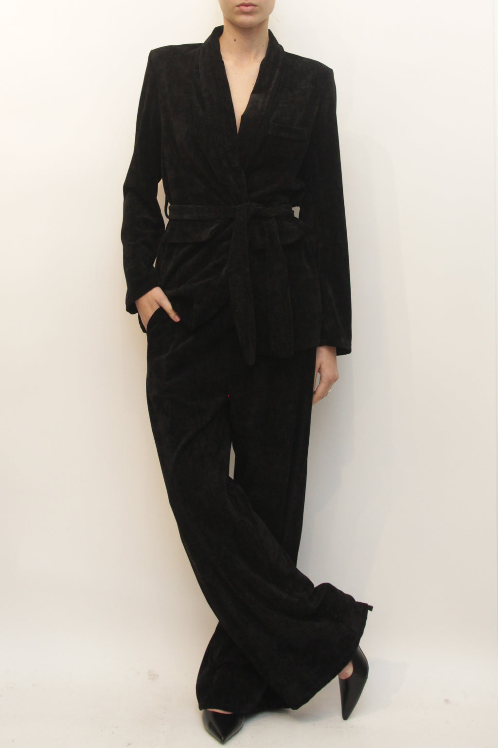 LEVH - Completo Lesley - NERO