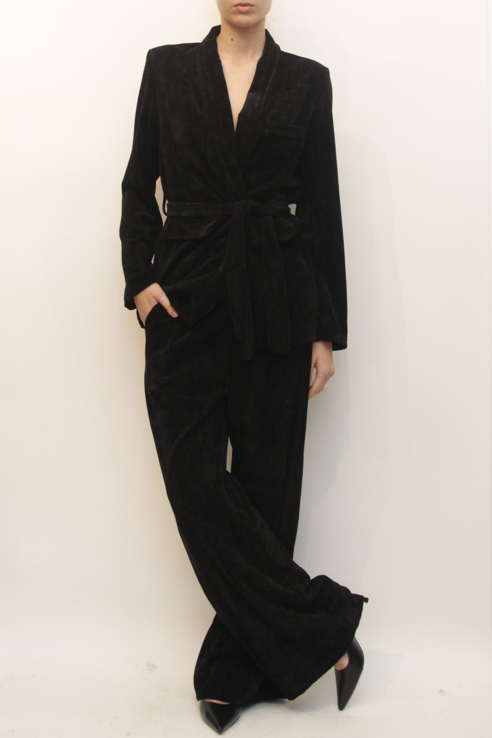 LEVH - Completo Lesley - NERO